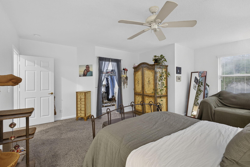 13433 Georgian Court - Photo 15