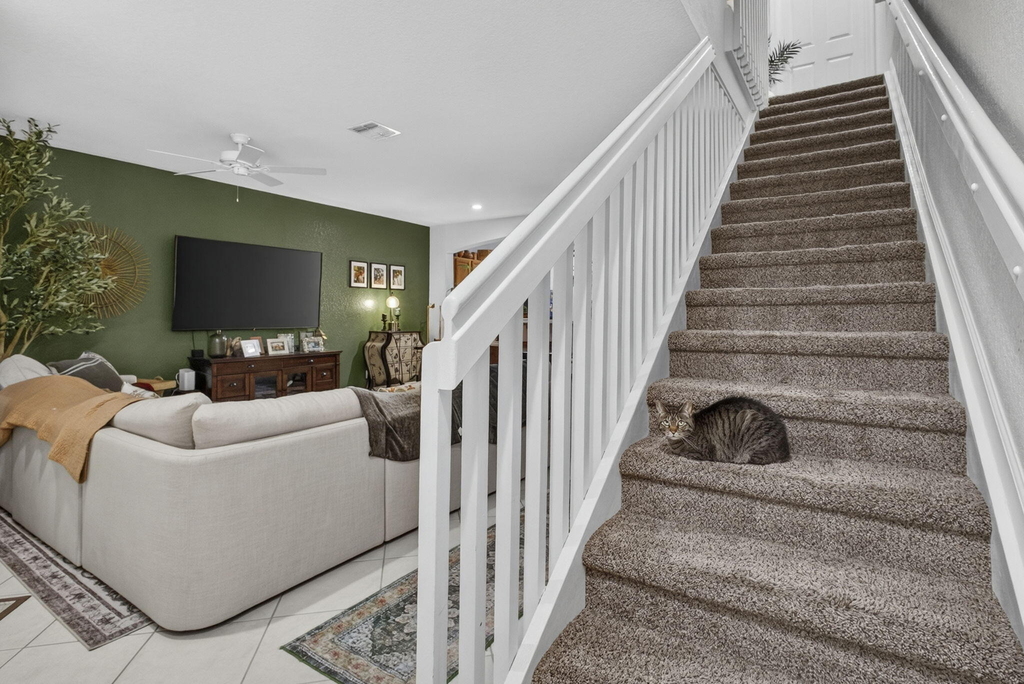 13433 Georgian Court - Photo 12