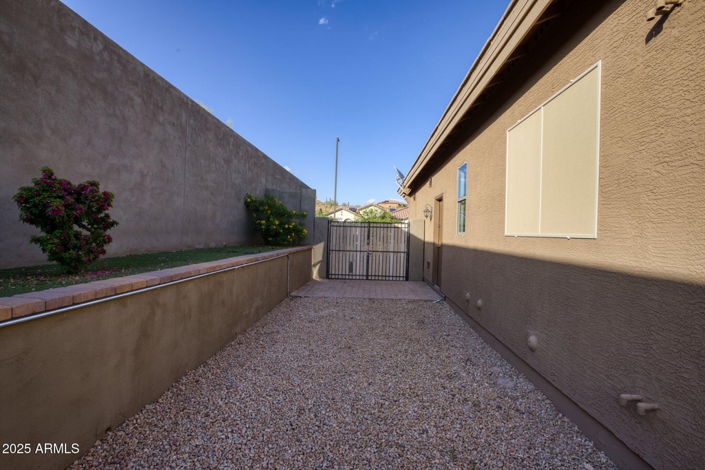 38540 N Vista Hills Court - Photo 12