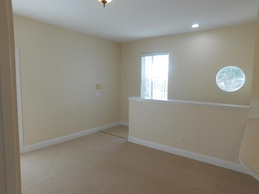 4014 Community Drive - Photo 2