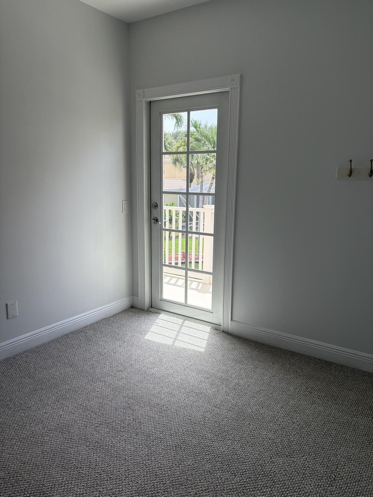 4014 Community Drive - Photo 12