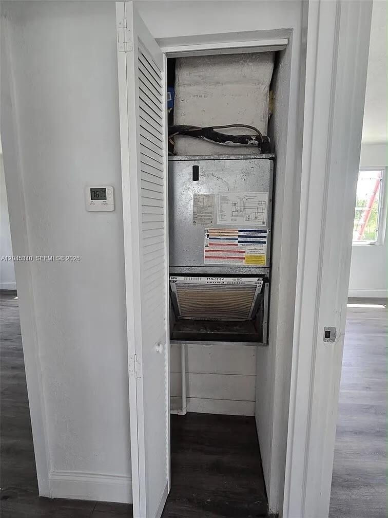 720 Locust Street - Photo 5