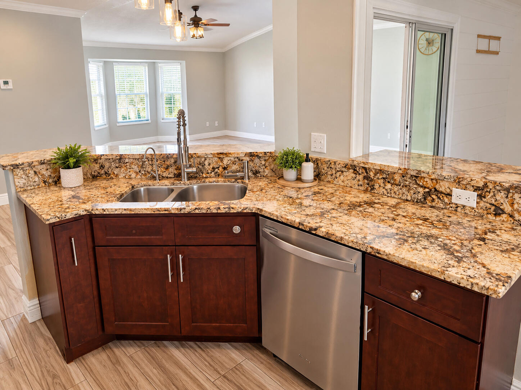 1909 Sw Idaho Lane - Photo 4