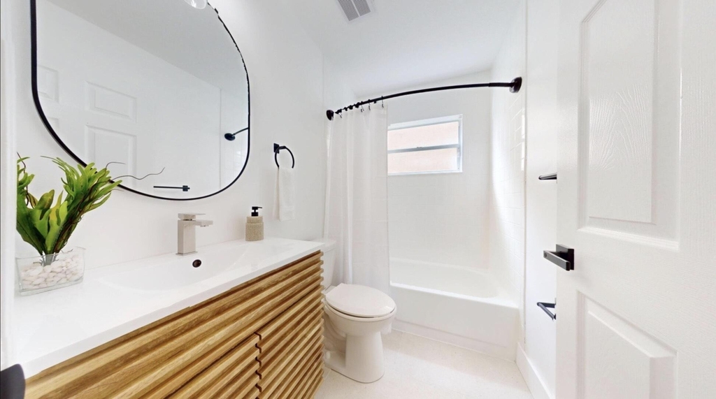 18208 Clear Brook Circle - Photo 10