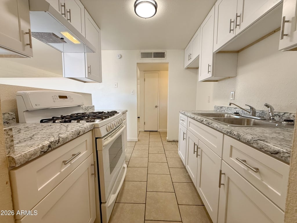 7202 W Glenrosa Avenue - Photo 11