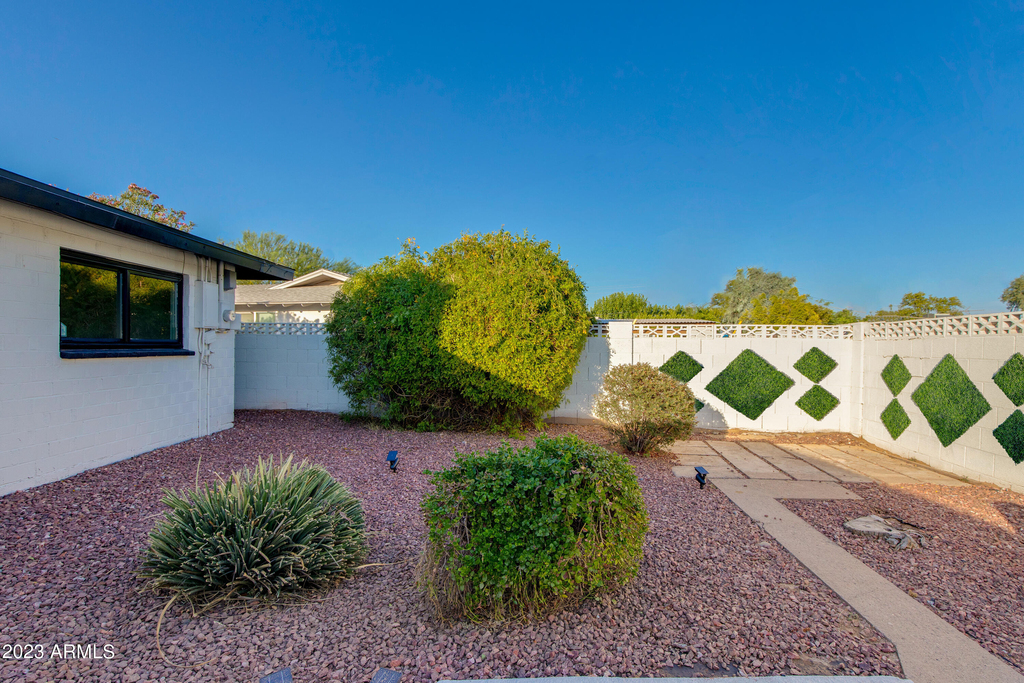 8719 E Rancho Vista Drive - Photo 39