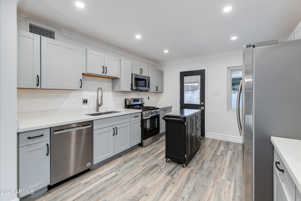 8719 E Rancho Vista Drive - Photo 18
