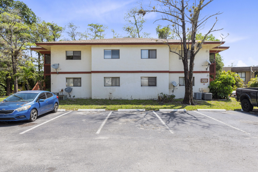 2054 Nw 43rd Terrace - Photo 13