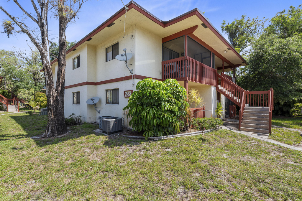 2054 Nw 43rd Terrace - Photo 15