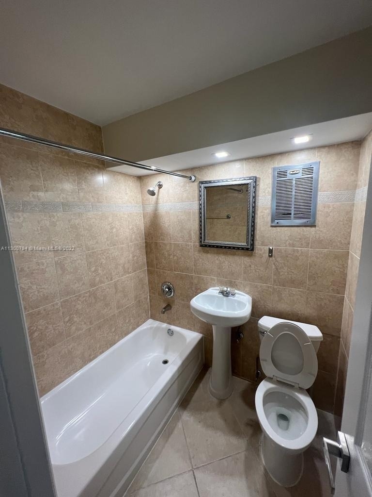 2755 Ne 28th Avenue - Photo 9