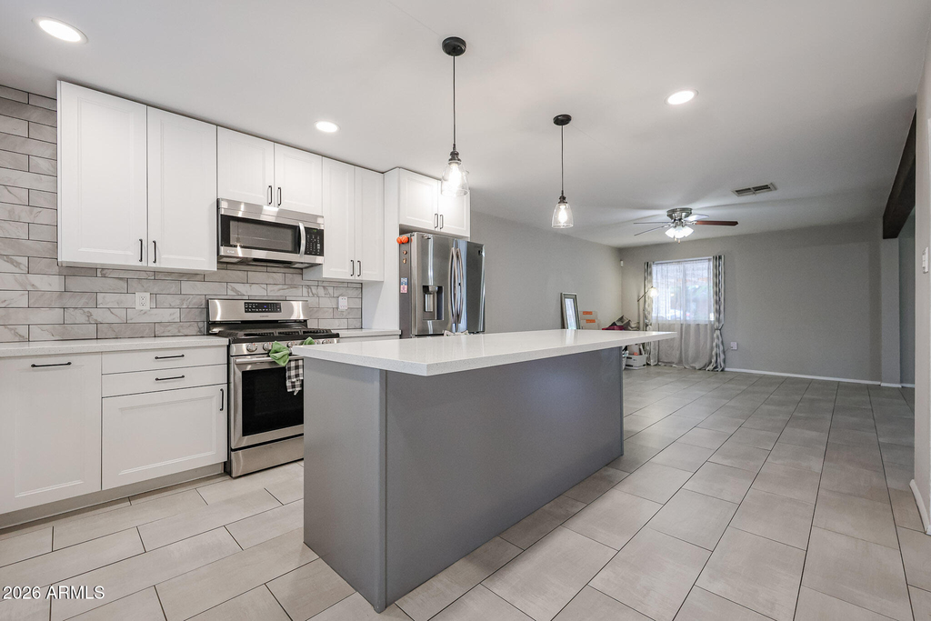 1343 E Mulberry Street - Photo 2