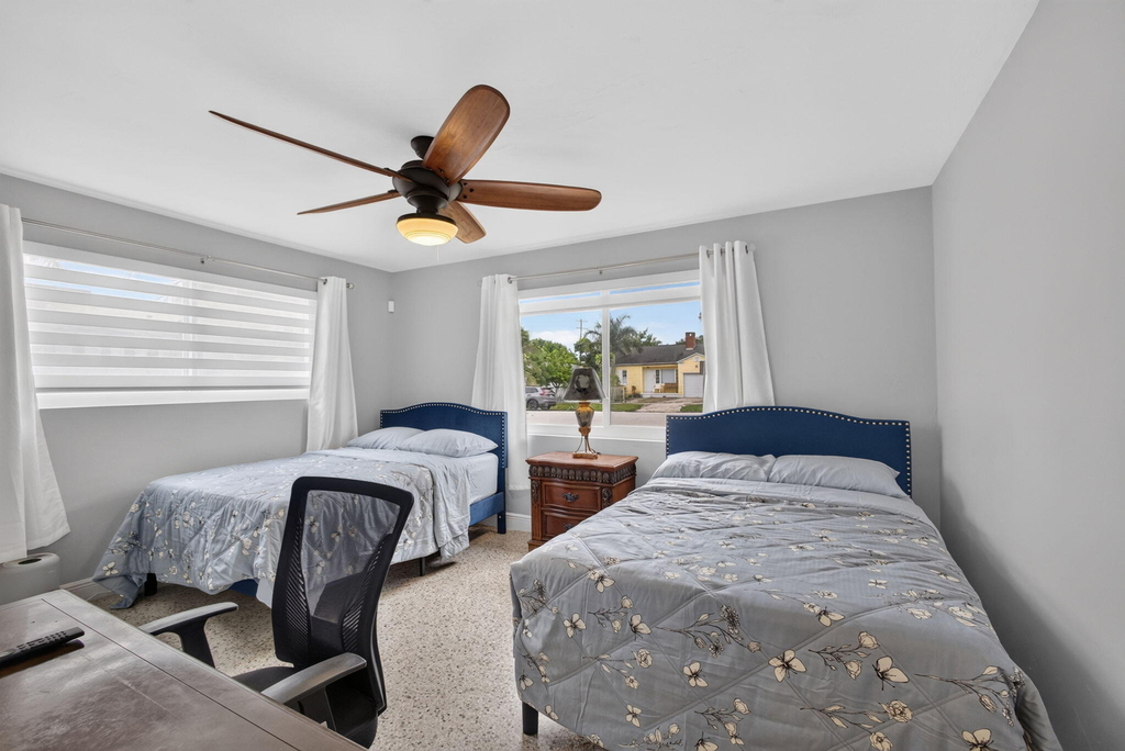 439 45th Street - Photo 22