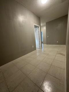 232 Sw 10th Street - Photo 0