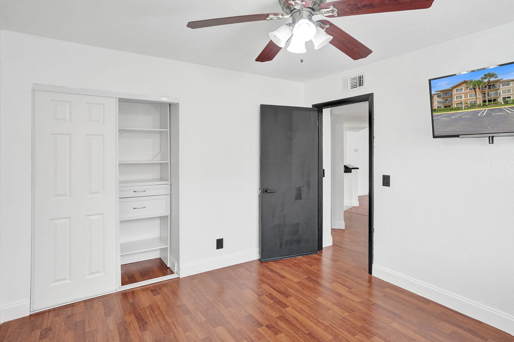 8761 Wiles Road - Photo 10