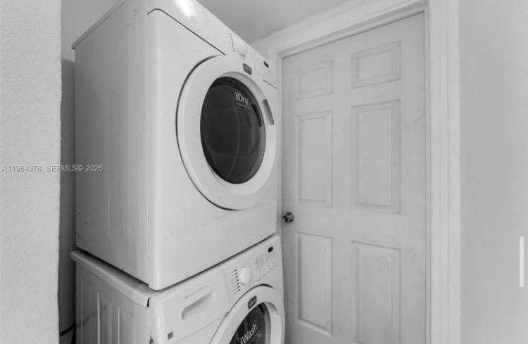 4220 Sw 13th Street - Photo 11