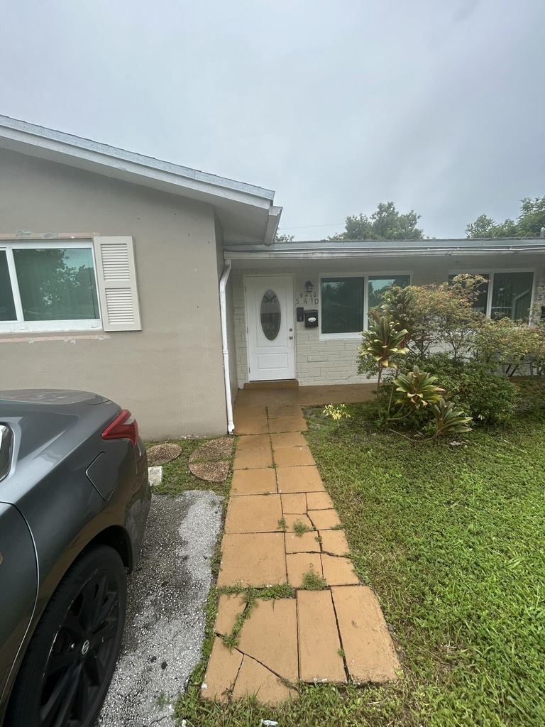 5410 Nw 16th Court - Photo 2