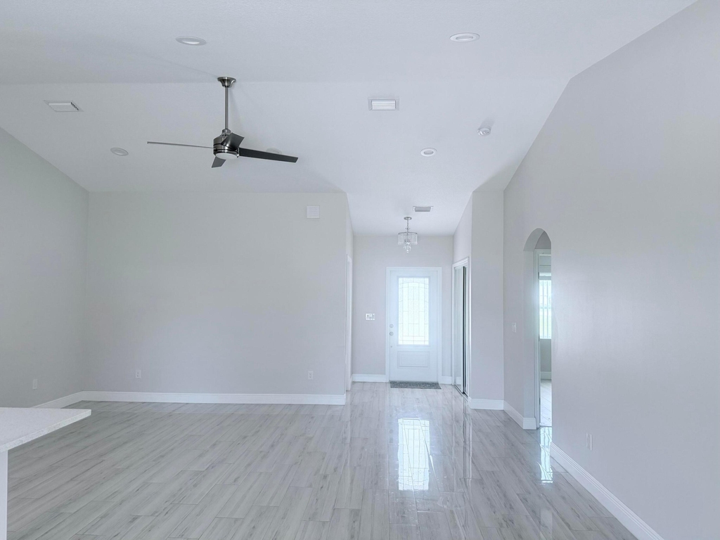4001 Sw Mccrory Street - Photo 13