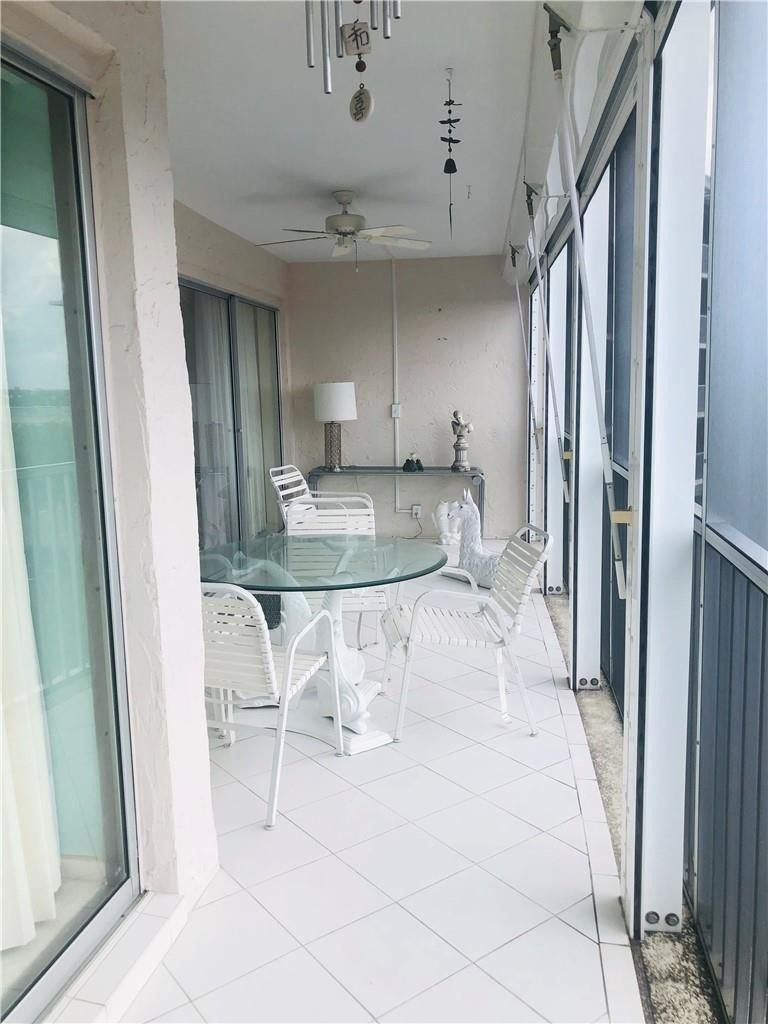 1523 E Hillsboro Boulevard - Photo 74