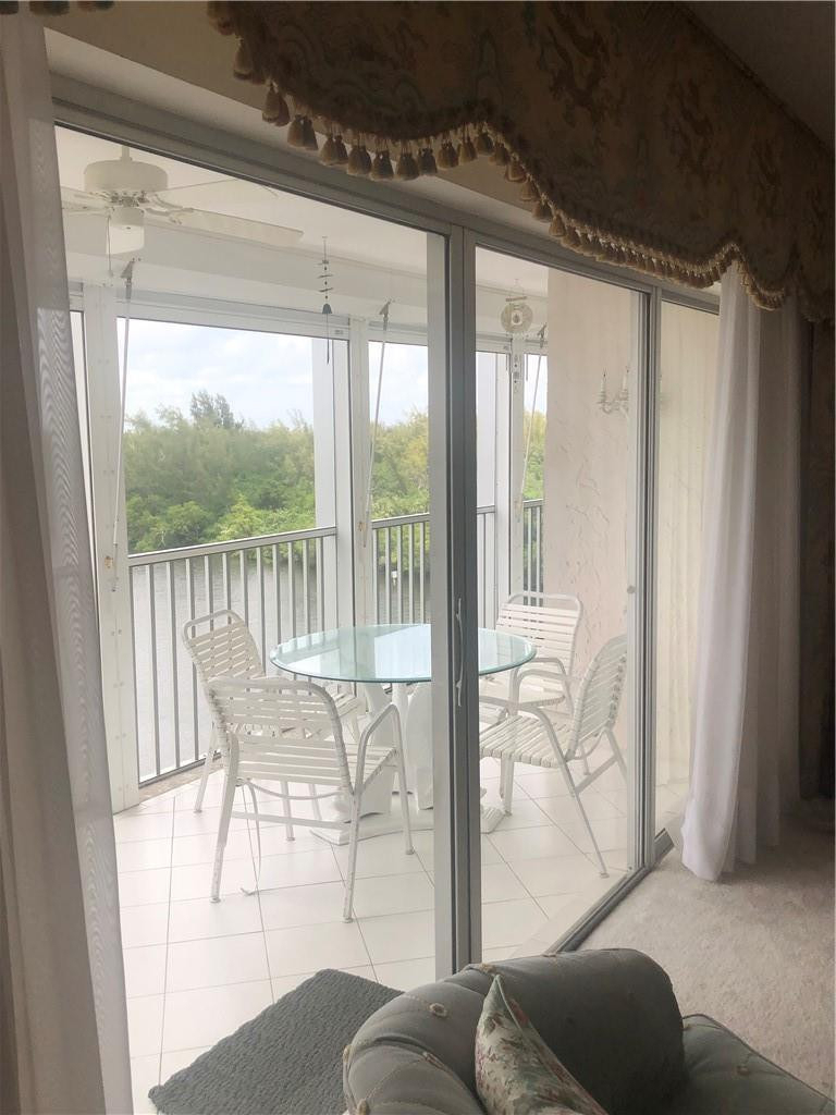 1523 E Hillsboro Boulevard - Photo 56
