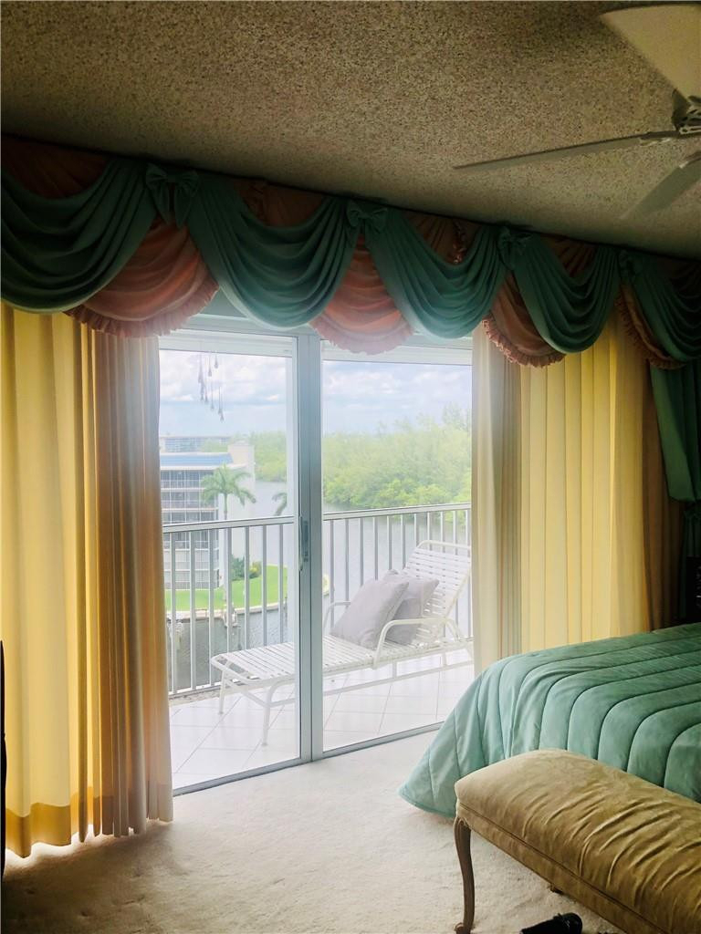 1523 E Hillsboro Boulevard - Photo 61