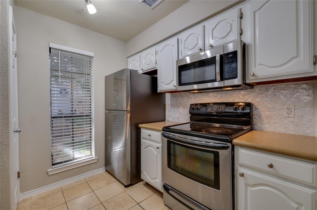 14333 Preston Road - Photo 11