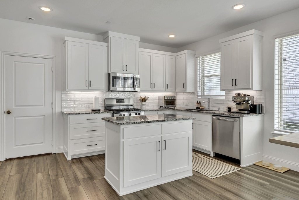 2654 Settlers Place - Photo 10
