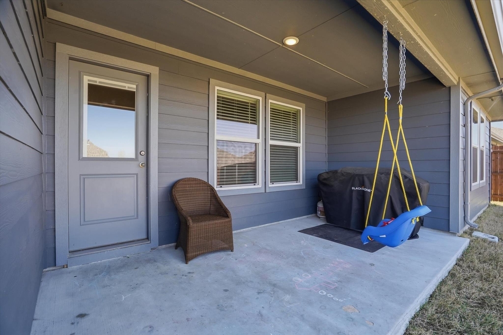 4028 Cornerstone Circle - Photo 36