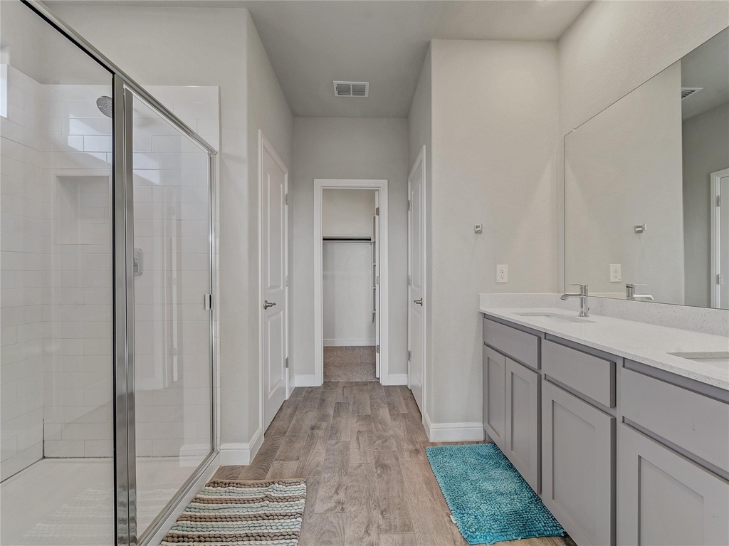 15816 Farringdon Street - Photo 18