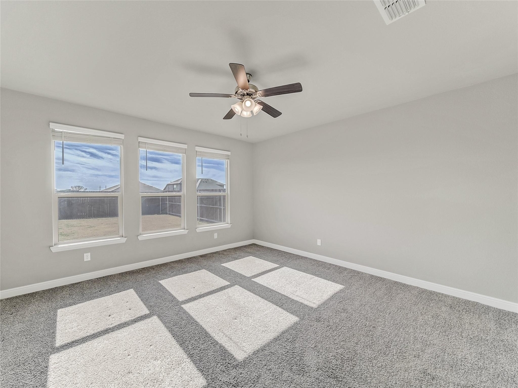 15816 Farringdon Street - Photo 16