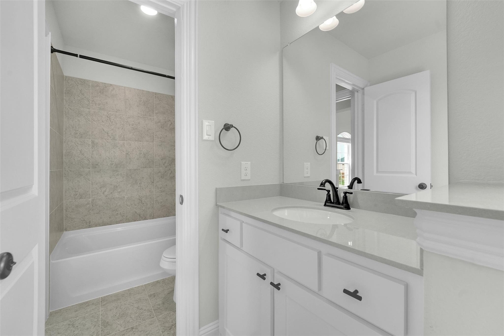 804 Meadow Holly Drive - Photo 30