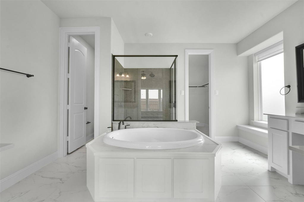 804 Meadow Holly Drive - Photo 14