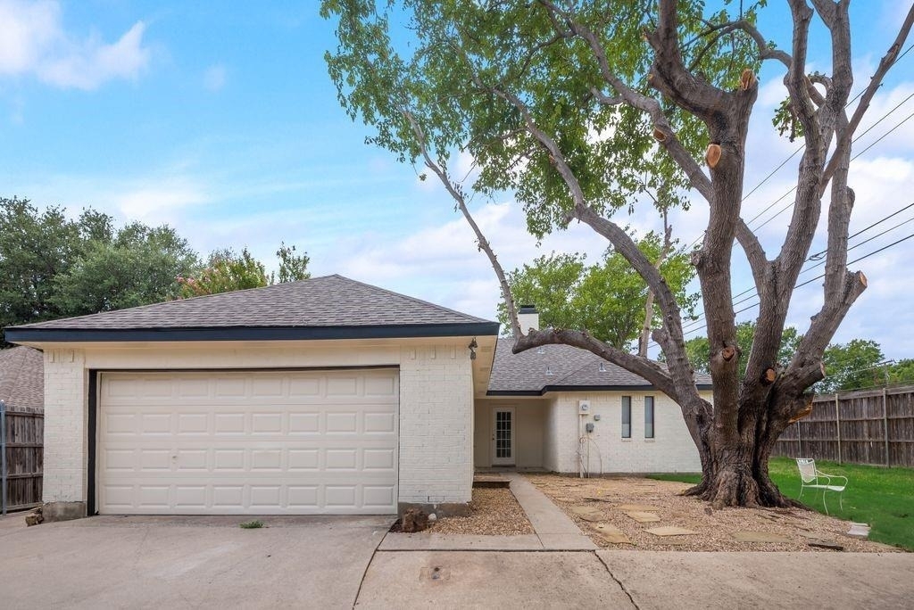 8880 Woodstream Drive - Photo 18