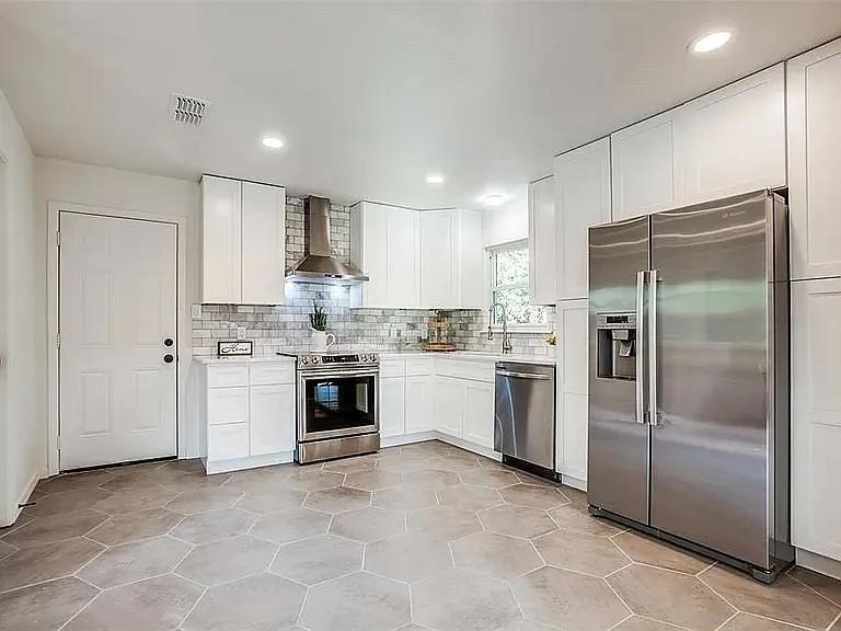 1220 Danville Drive - Photo 1