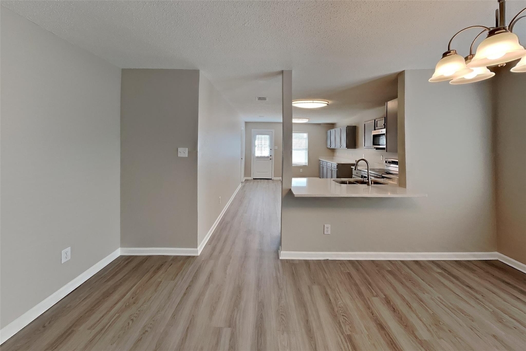 2717 Lazy Oak Drive - Photo 6