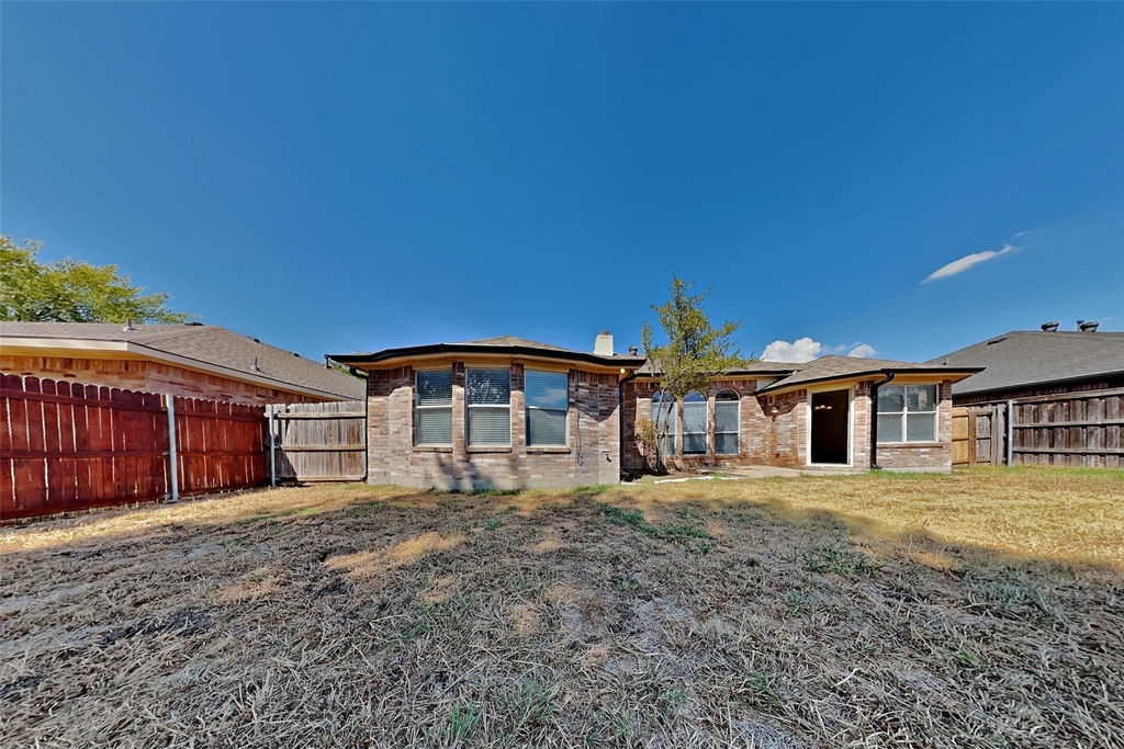 4408 Fox Meadows Lane - Photo 16