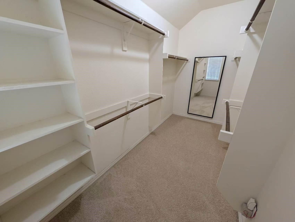 4666 Perthshire Court - Photo 9