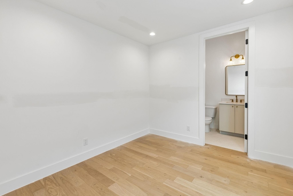 4303 Cedar Springs Road - Photo 17