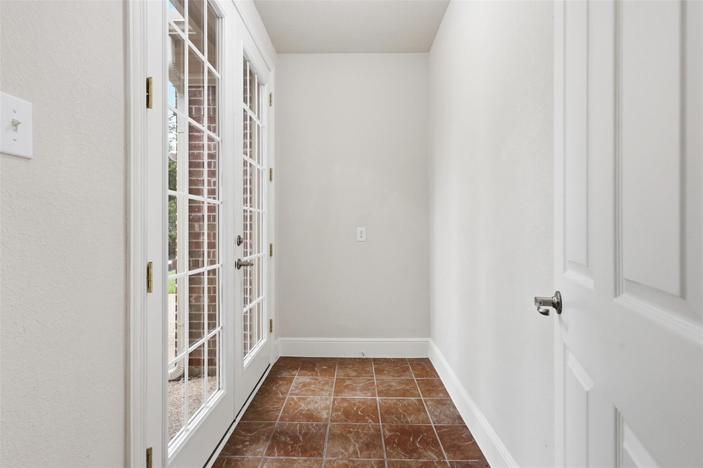 2841 Meadow Ridge Drive - Photo 22