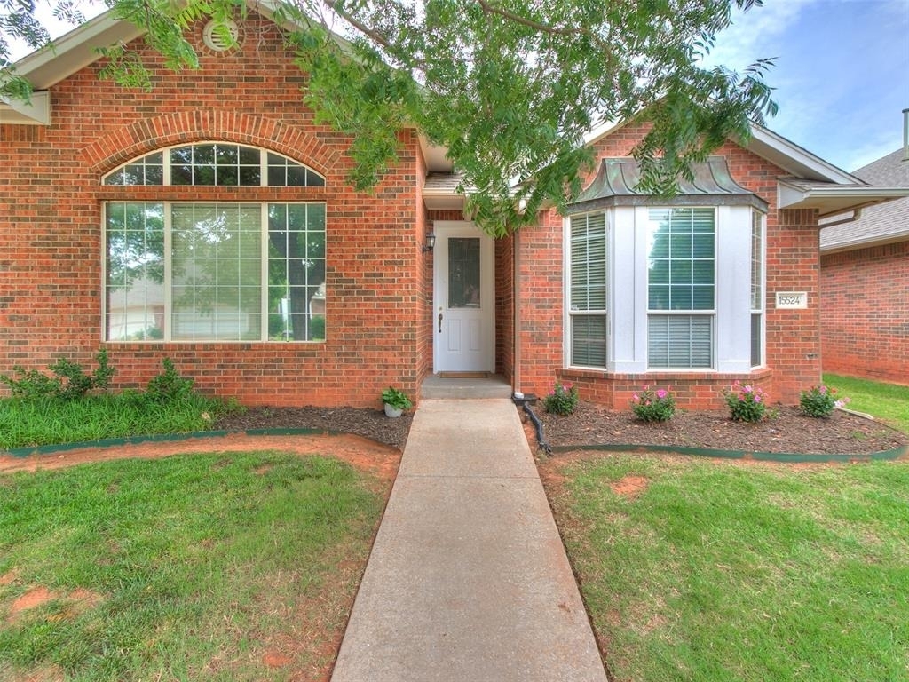 15524 Swallowtail Road - Photo 0