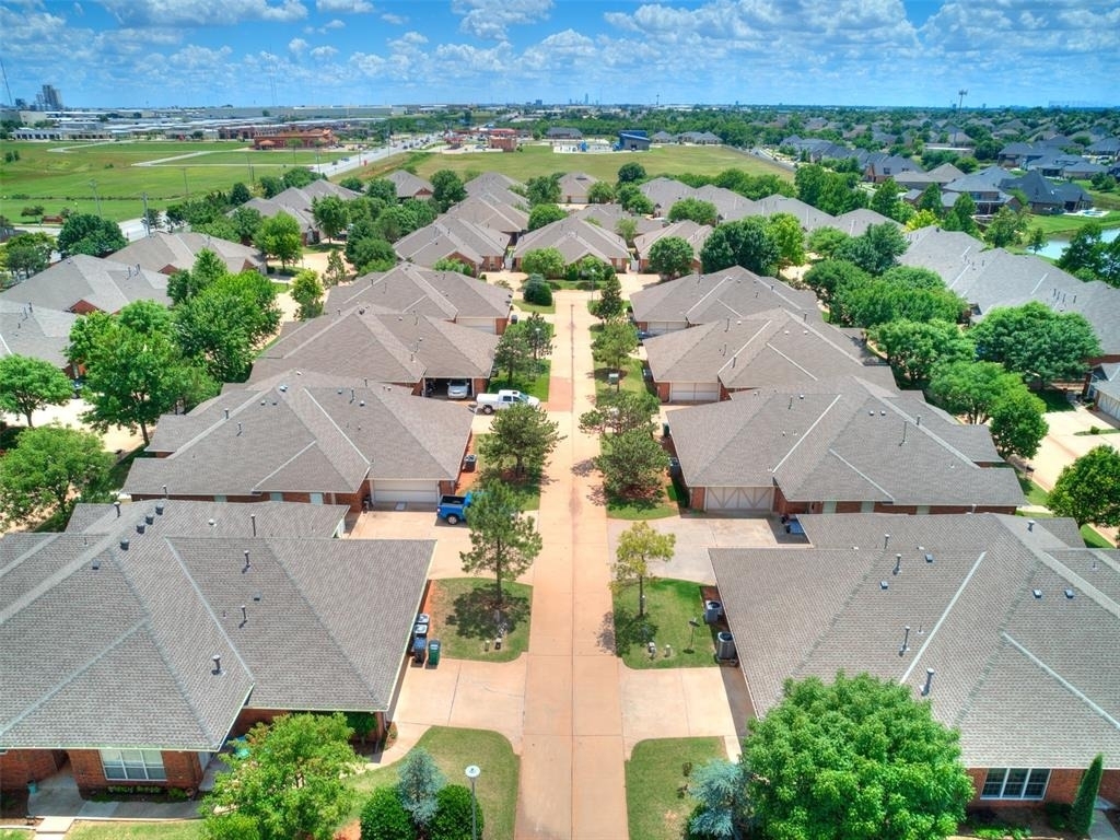 15524 Swallowtail Road - Photo 27