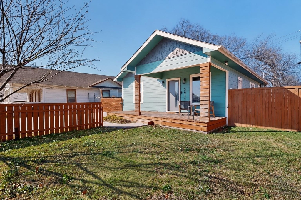 5911 E Grand Avenue - Photo 6