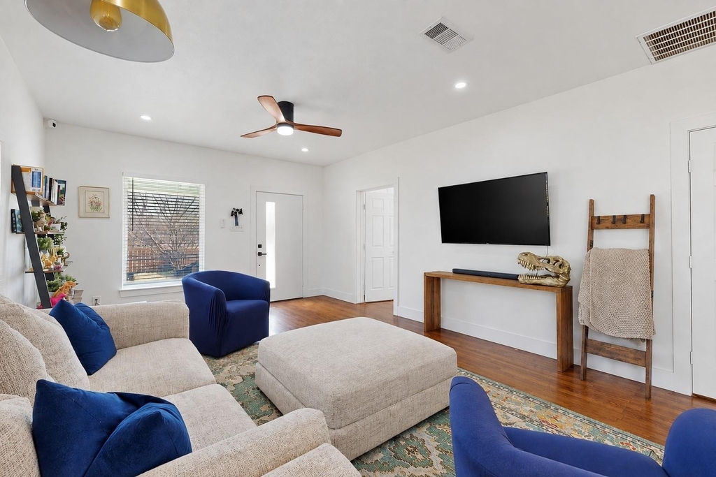 5911 E Grand Avenue - Photo 23