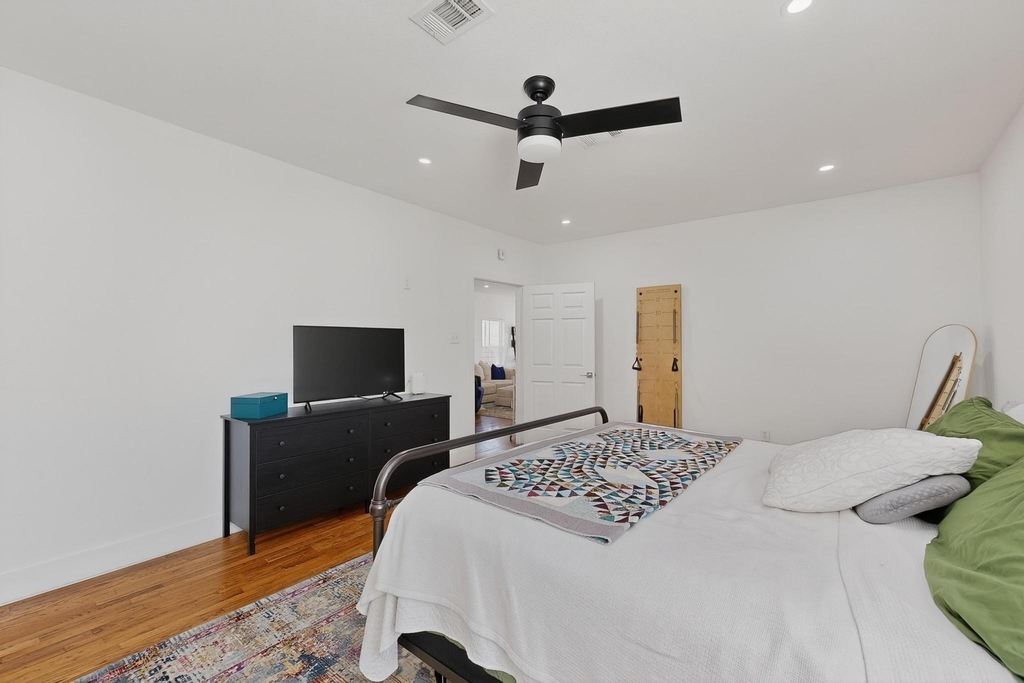 5911 E Grand Avenue - Photo 18