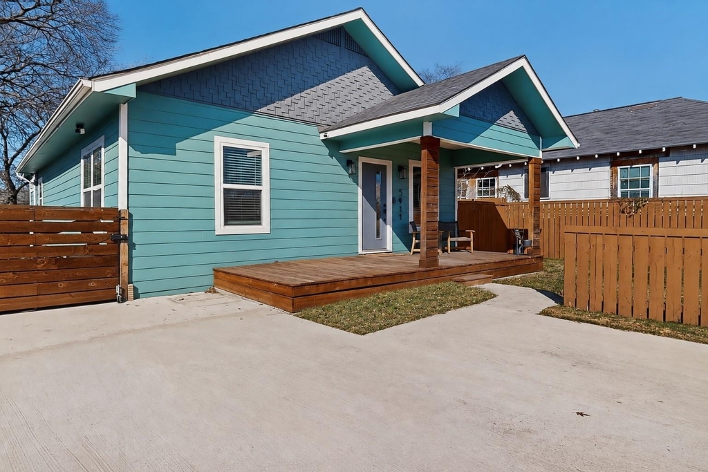 5911 E Grand Avenue - Photo 8