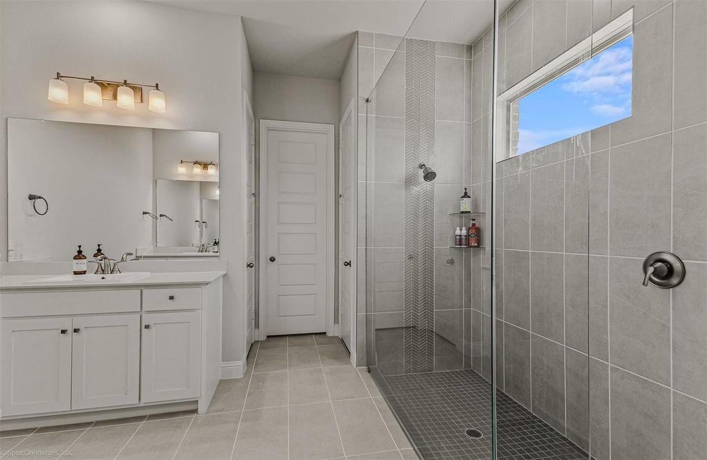 2209 Sunset Boulevard - Photo 17