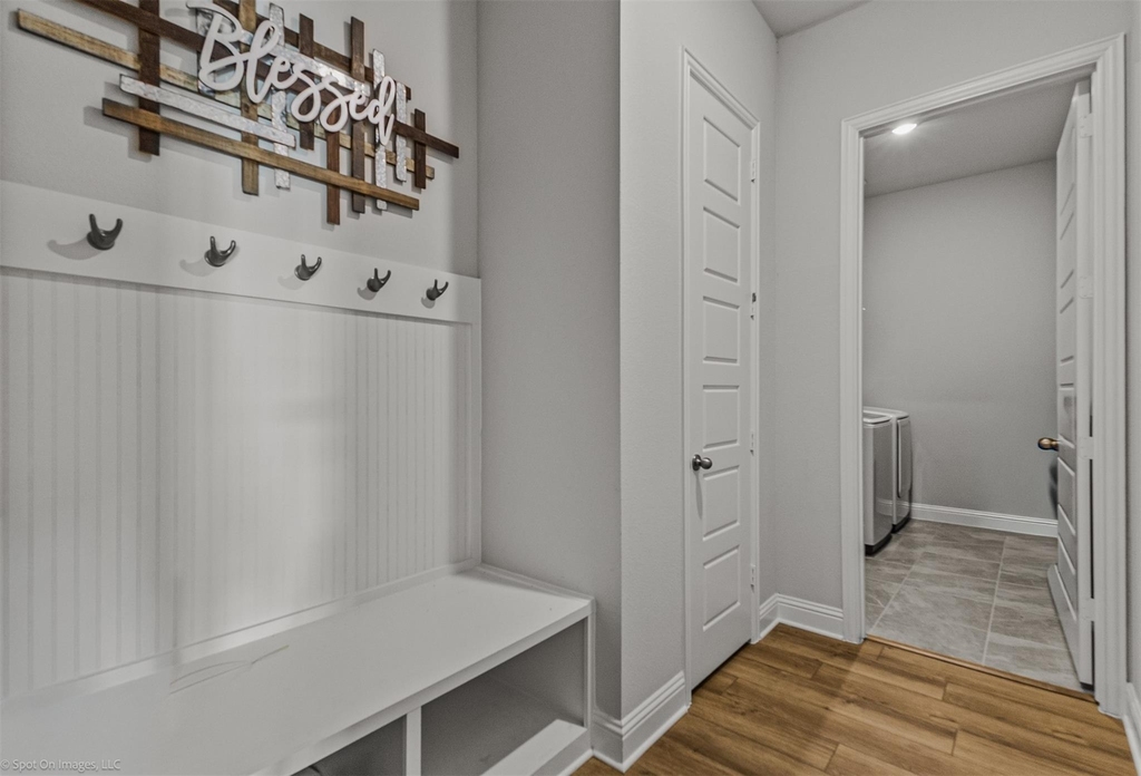 2209 Sunset Boulevard - Photo 22