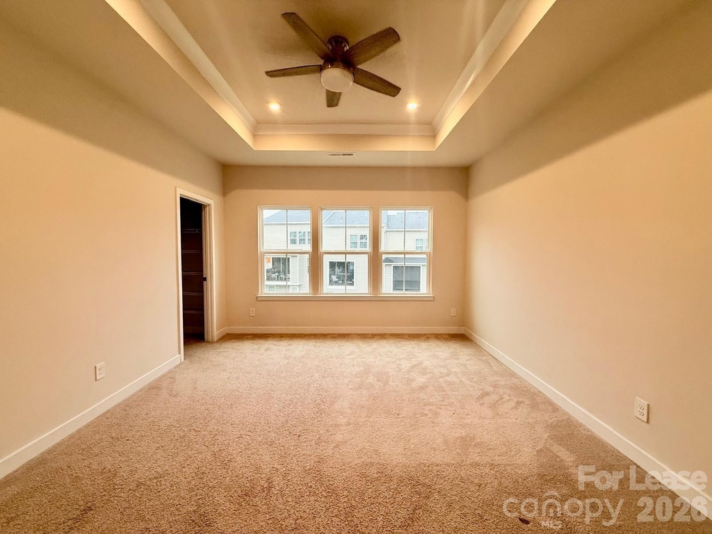 928 Portrush Lane - Photo 7