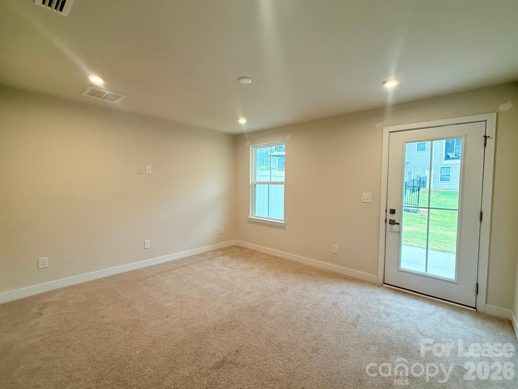 928 Portrush Lane - Photo 11