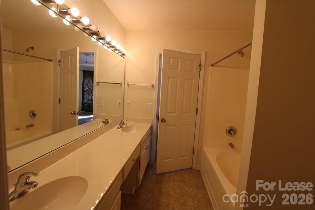 11118 Cypress View Drive - Photo 25