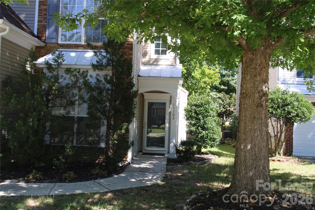 11103 Cypress View Drive - Photo 2